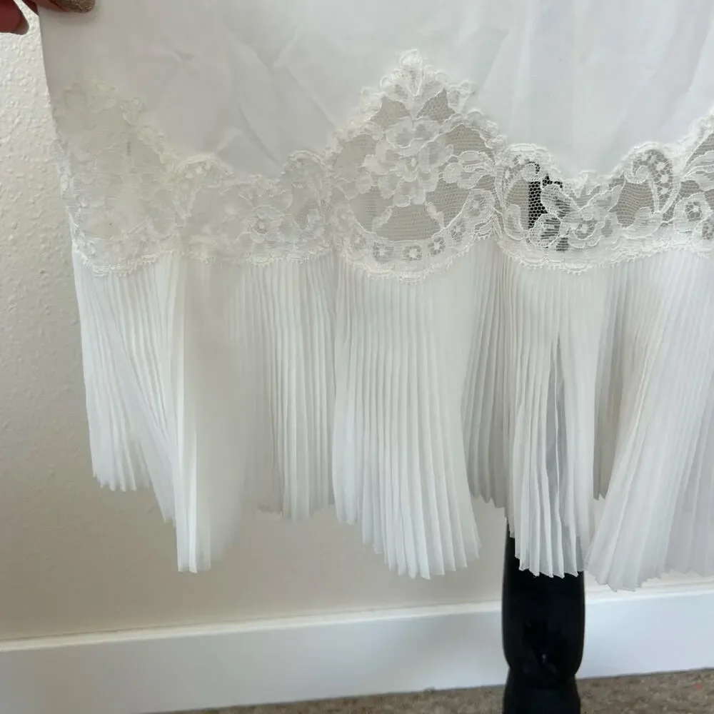 Vintage Vanity fair slip dress babydoll lace top 80s 90s  pleated hem 34 tall - Picture 6 of 16
